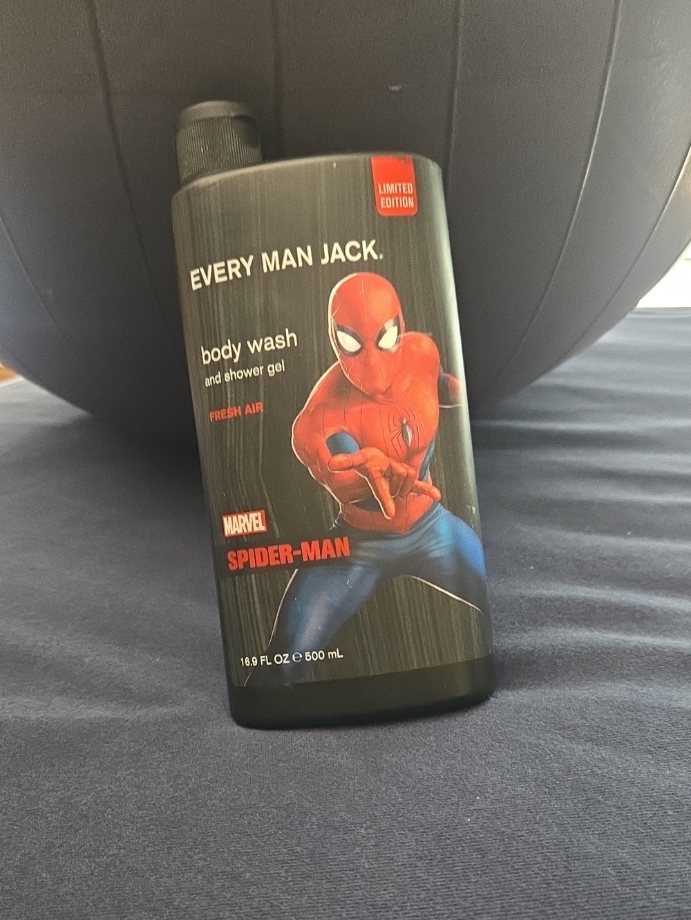 Every Man Jack Spider-Man Fresh Air Body Wash - Black & Red